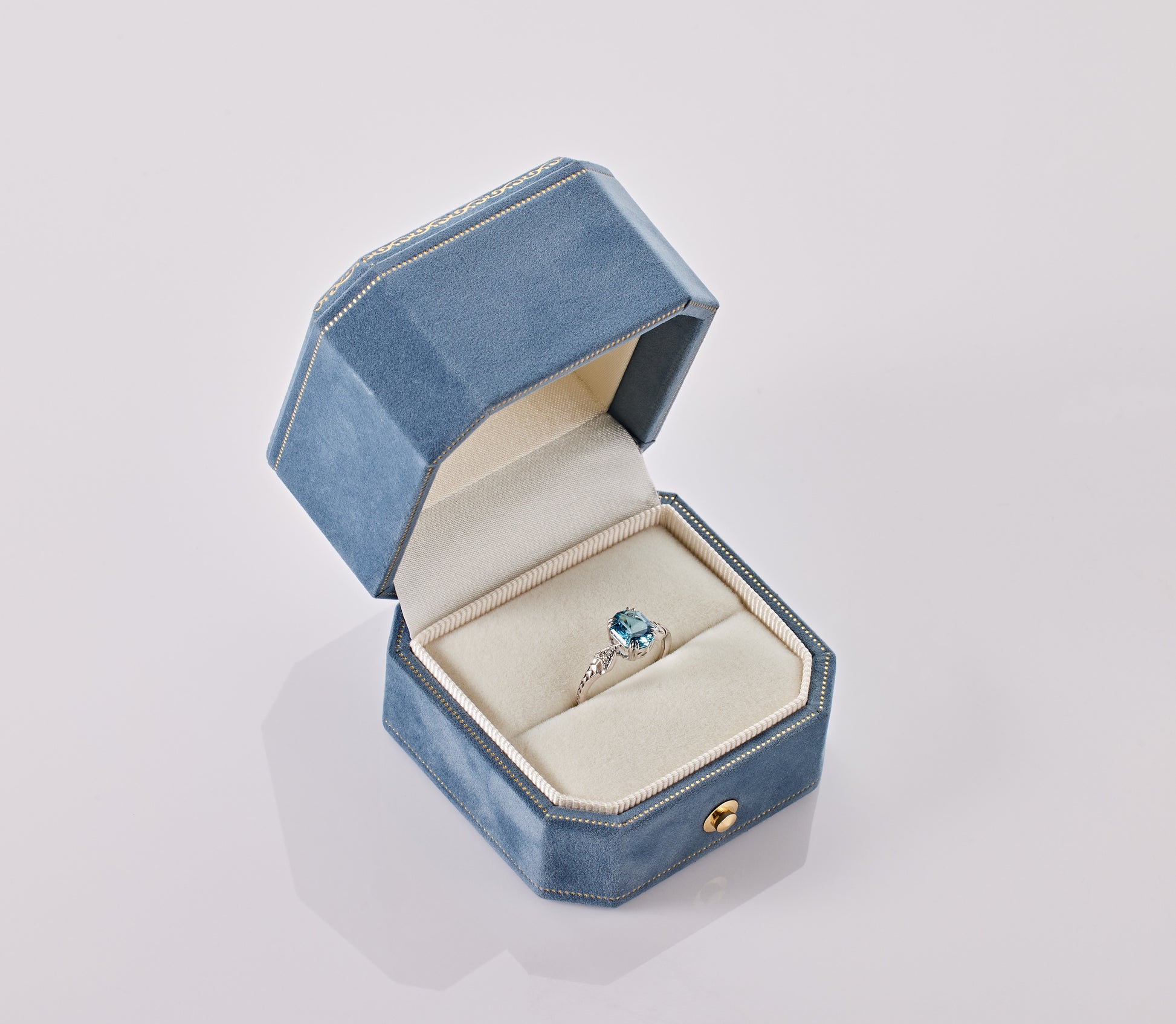 Dual Arrow | Topaz Platinum Diamond Ring