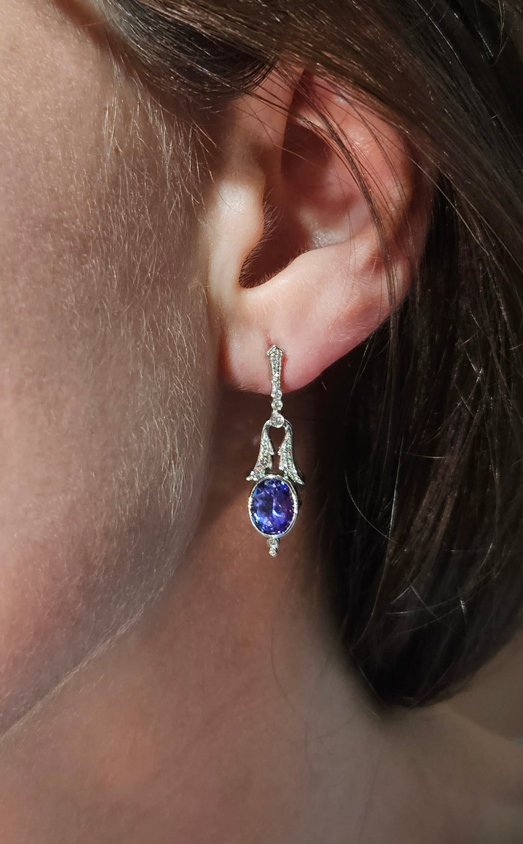 Acanthus | Tanzanite Diamond Platinum Earrings